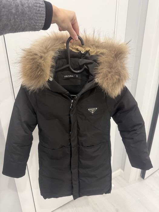 Продам детскую куртку в хорошем состоянии