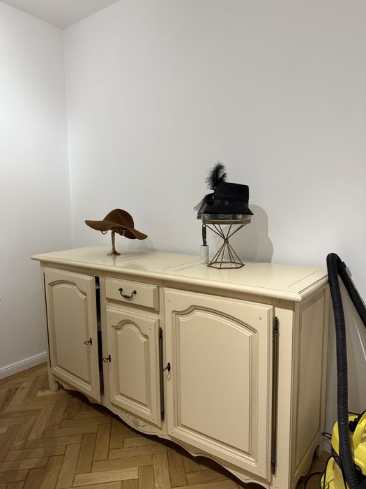 URGENT SET MOBILIER din lemn masiv