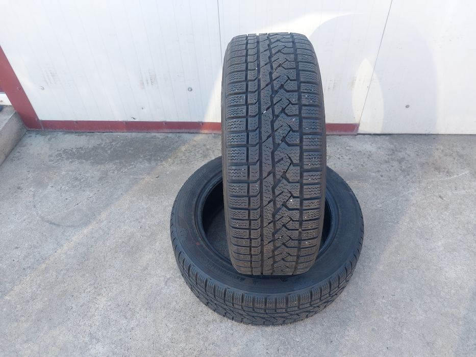 150 lei bucata! Doua anvelope M+S/IARNA 215 55 18 Kumho ! 8 mm