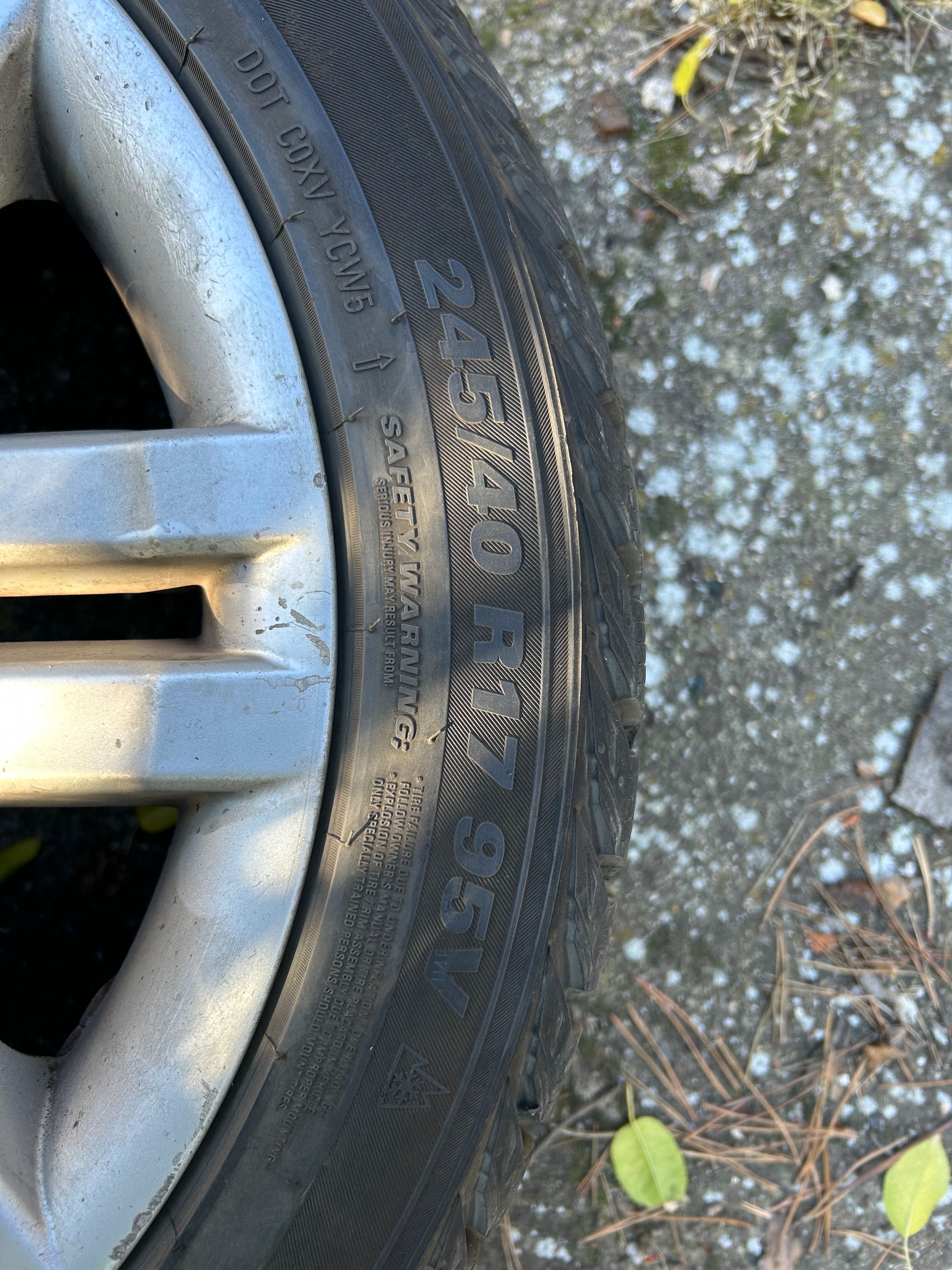 Оригинални джанти с нови зимни гуми за Mercedes C300 спорт пакет