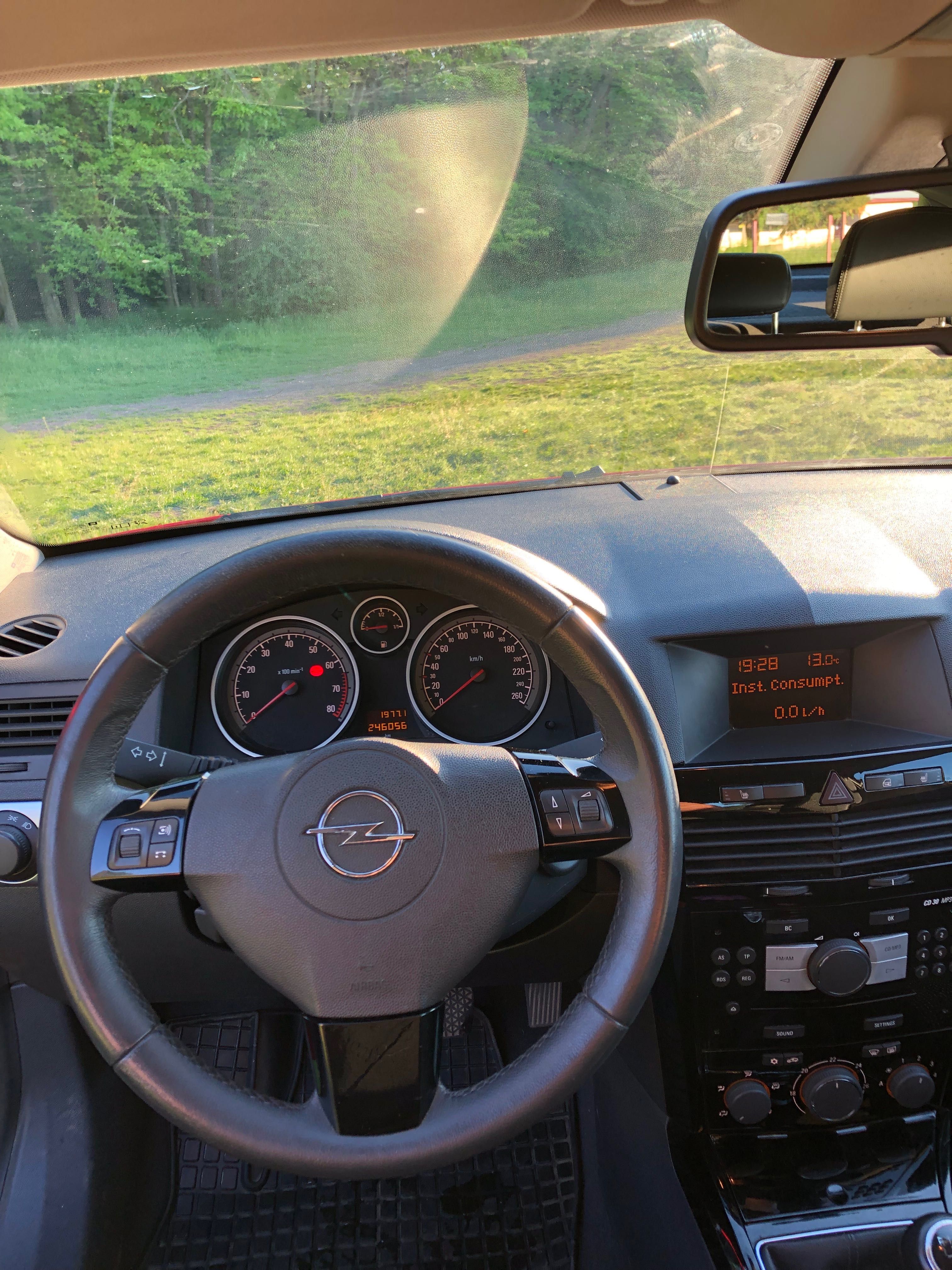 Vând Opel Astra h gtc
