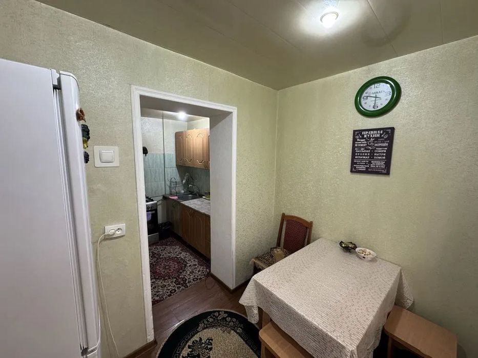 Квартира 3/4/4 
Кадышева 
Ориентир садик Гулливер.