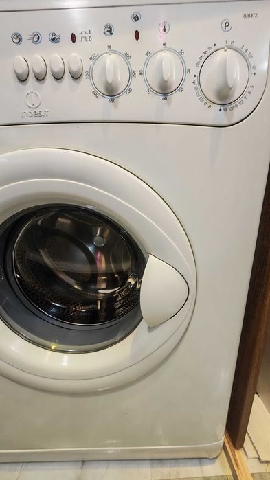 Пералня INDESIT w84th