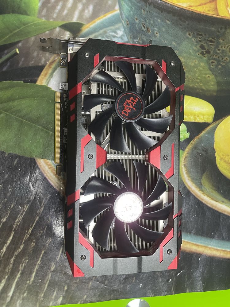 Видеокарта Powercolor Red Devil RX580 8GB Golden Sample