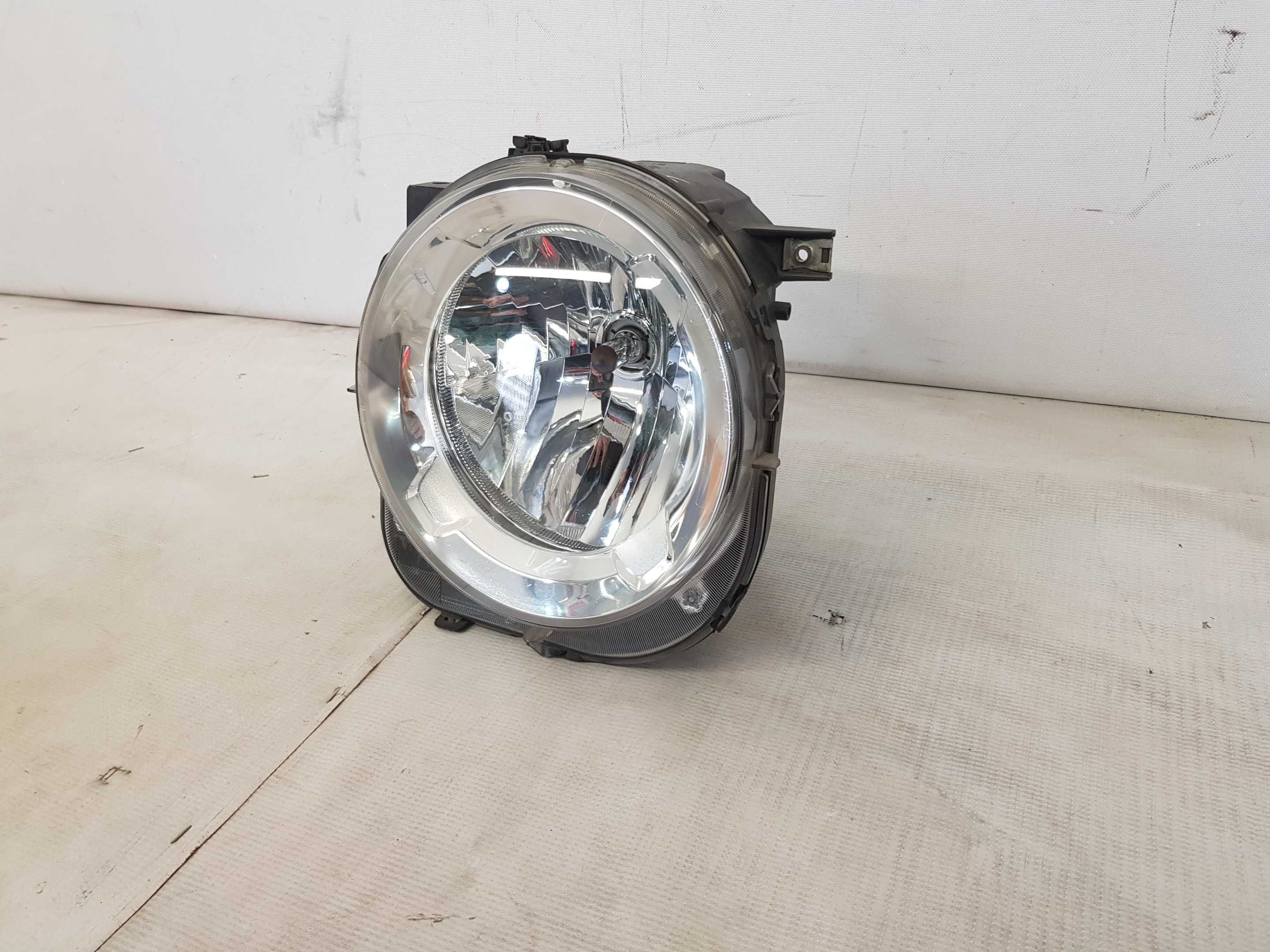 Far dreapta halogen Jeep Renegade dupa 2014