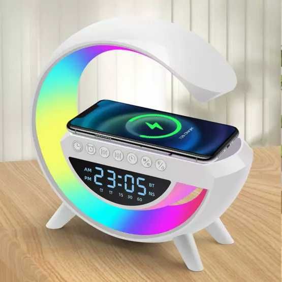 Безжична зарядна LED докинг станция с Bluetooth, Музика и Радио