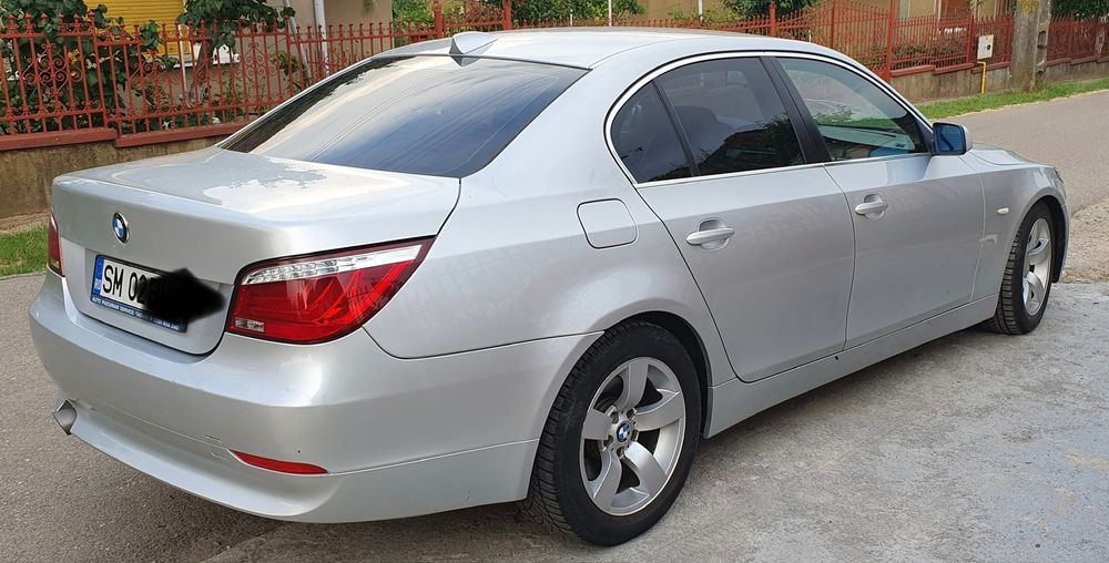 BMW Seria 5 BMW 520D E60 automat 2007.