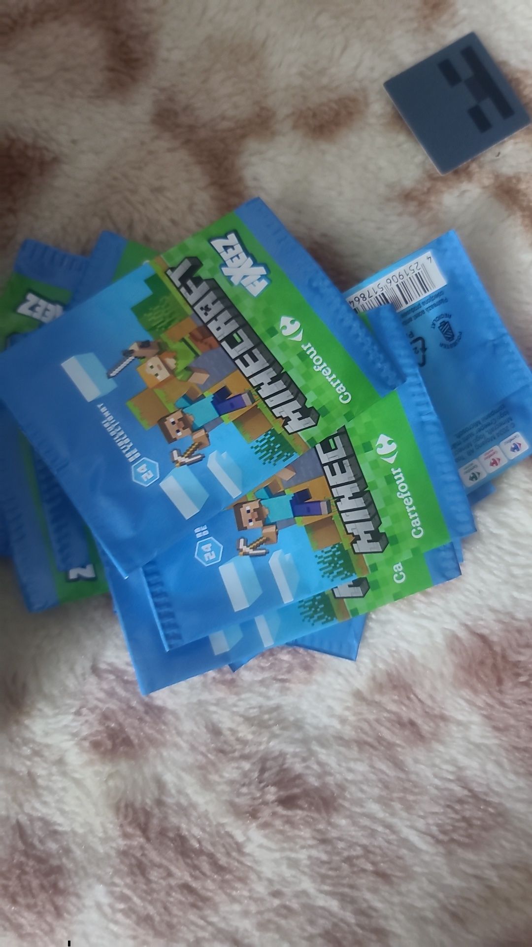 Plicuri si plusuri Minecraft, Creeper, Steve si Alex