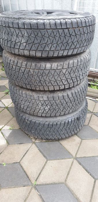 Jante KIA SPORTAGE 215 65 16+Anvelope M+S BRIDGESTONE