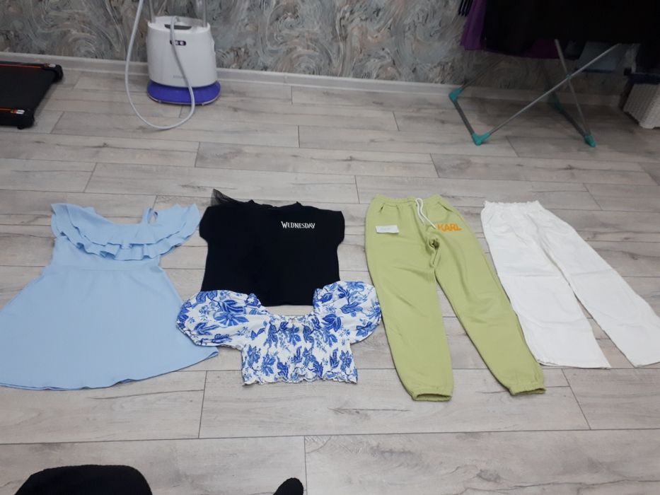 На девочку подростка