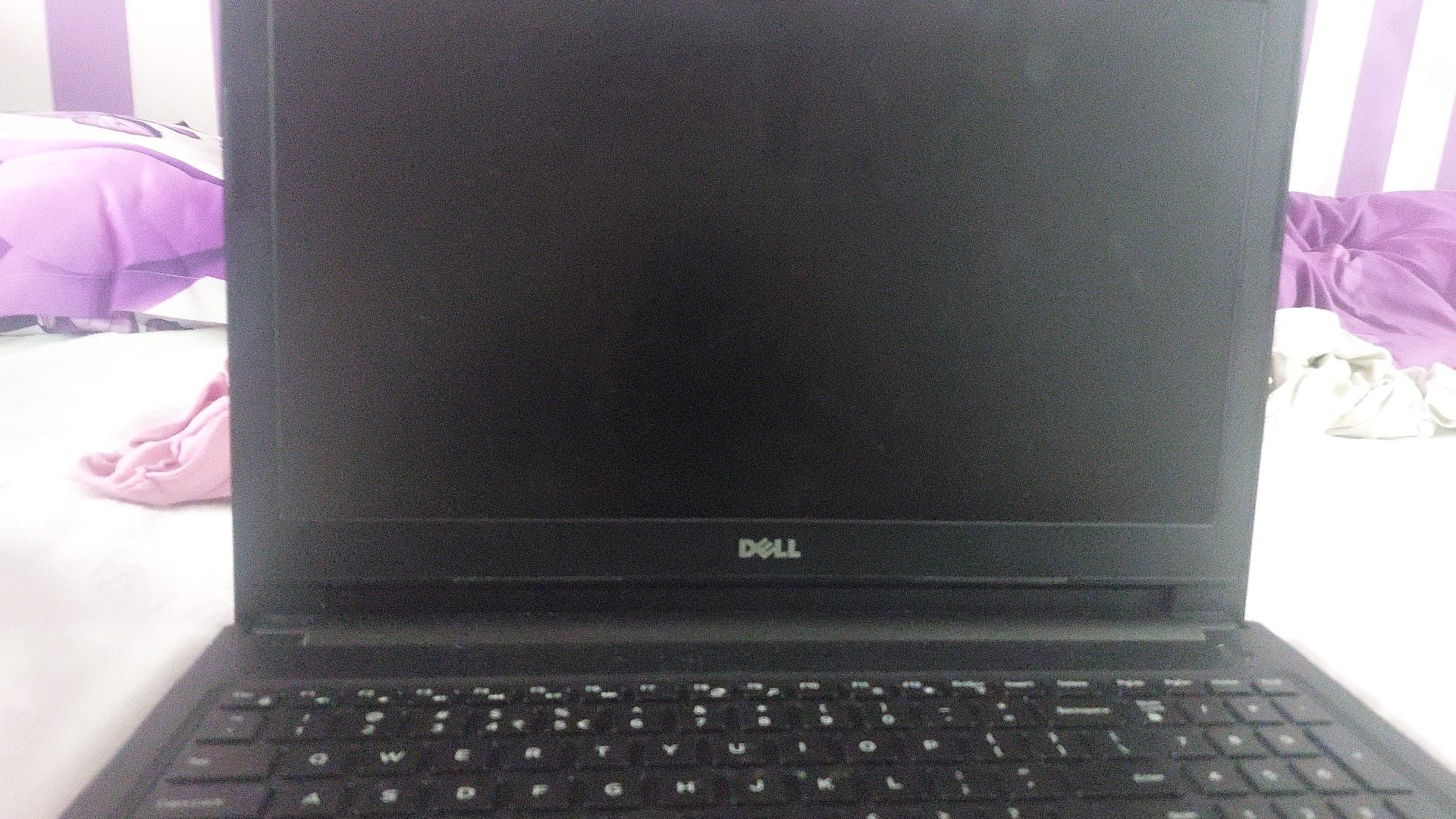 Laptop Dell i3 de vânzare sau schimb cu calculator gaming