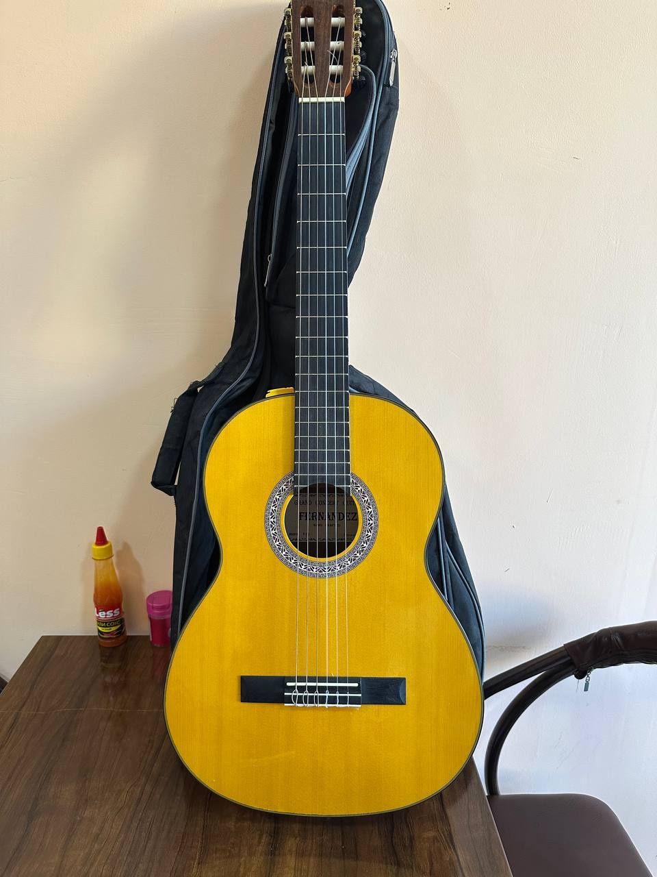 Gitara sotiladi ideali 100%