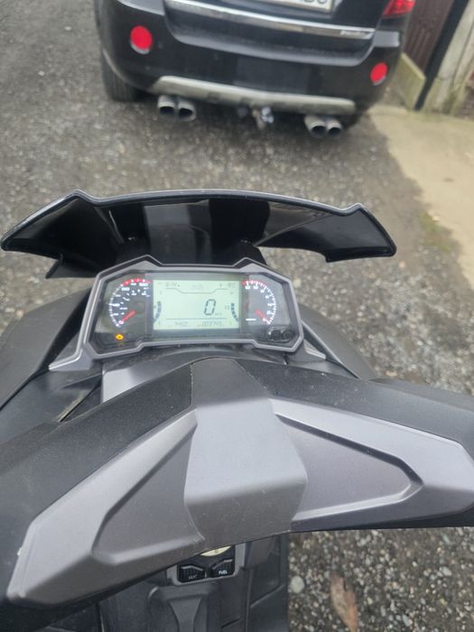 Moto scuter scuter