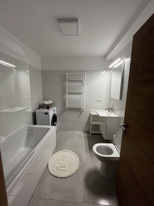 Studio cu parcare subterana particular