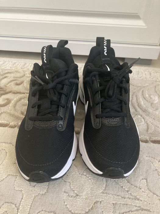 Adidasi air max dama