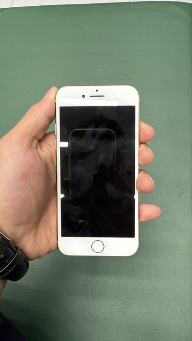 Айфон 8 полный родной саудасы болады ағайындар смело звандай берындер