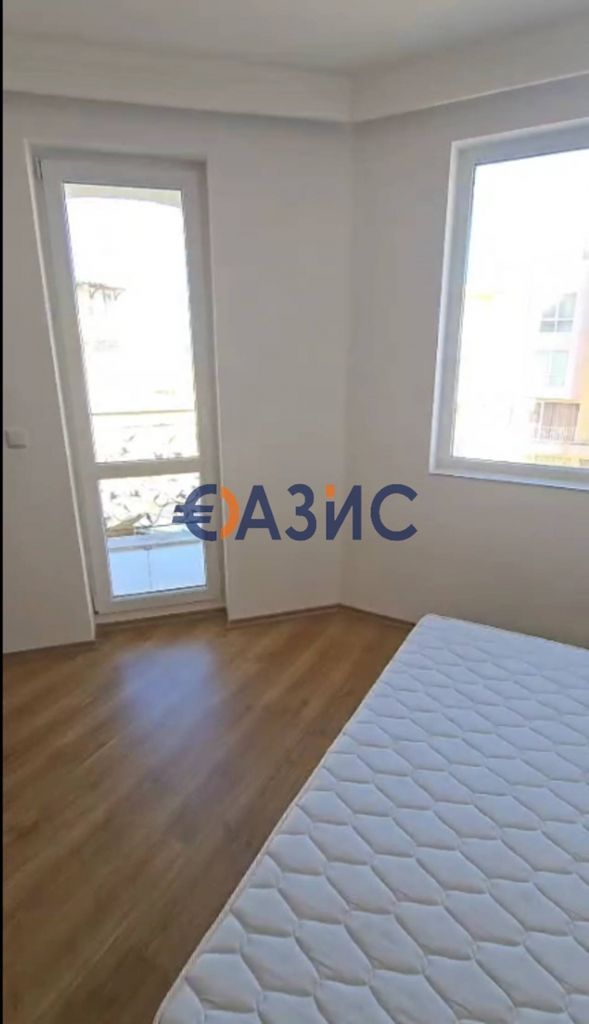 Продава се Двустаен апартамент в к.к. Слънчев бряг - 73 кв.м за 1370 €/кв.м - Снимка #14