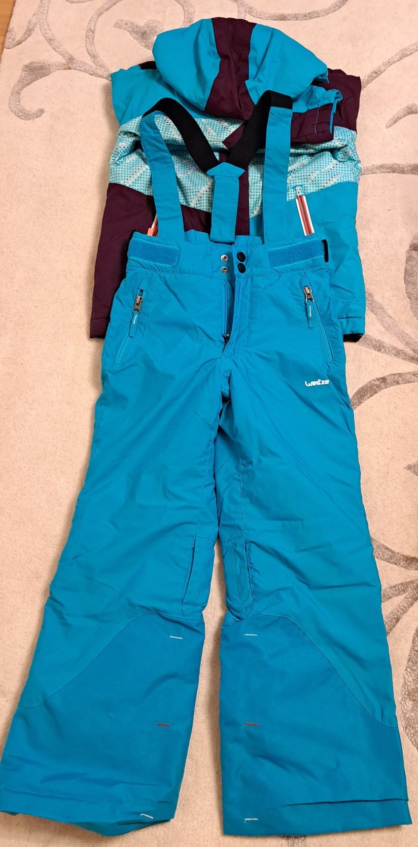 Costum ski 115-124 cm cu geaca si pantaloni