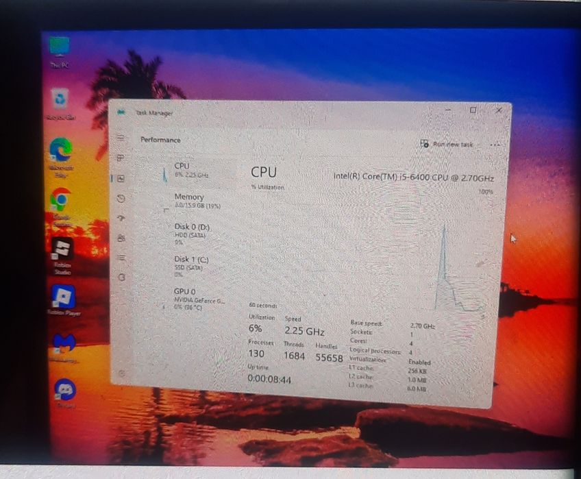 Calculator  gaming și monitor