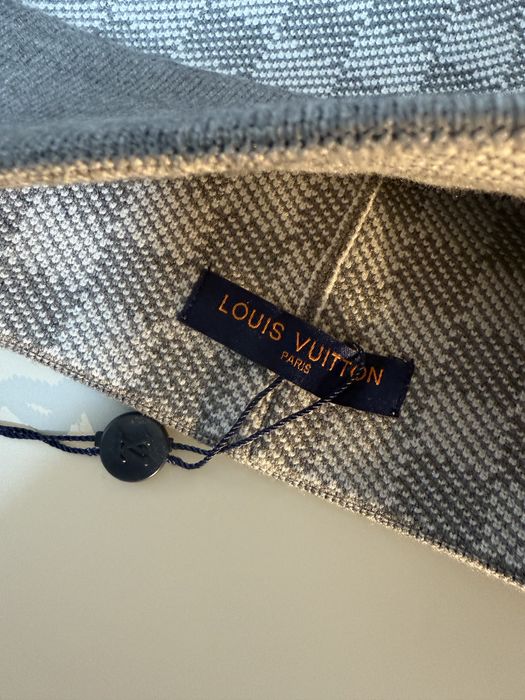 Caciula Louis Vuitton