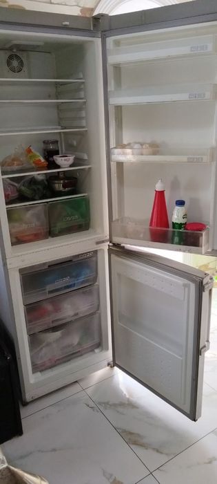 Продается холодильник Артель