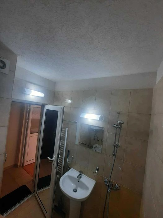 Двустаен имот в кв.Обеля