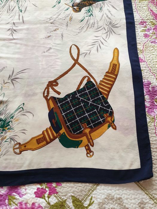 Esarfa matase naturala Aigner