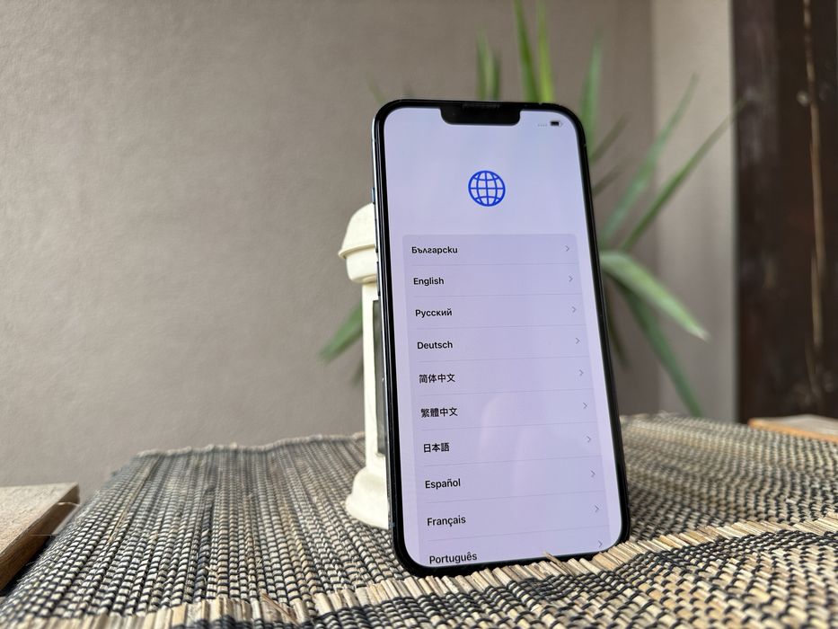 Продавам iPhone 13 Pro 128GB