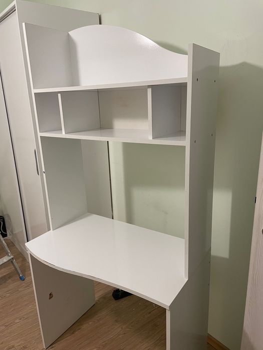 Продавам детско обзавеждане