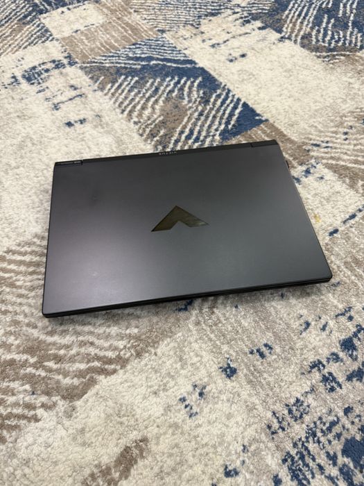 Victus noutbook sotiladi