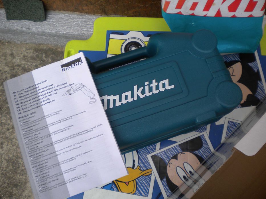 Mașină de înșurubat Makita 6723DW - NOUA !