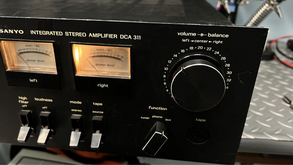 Усилвател Sanyo DCA-311 Made in Japan 1978