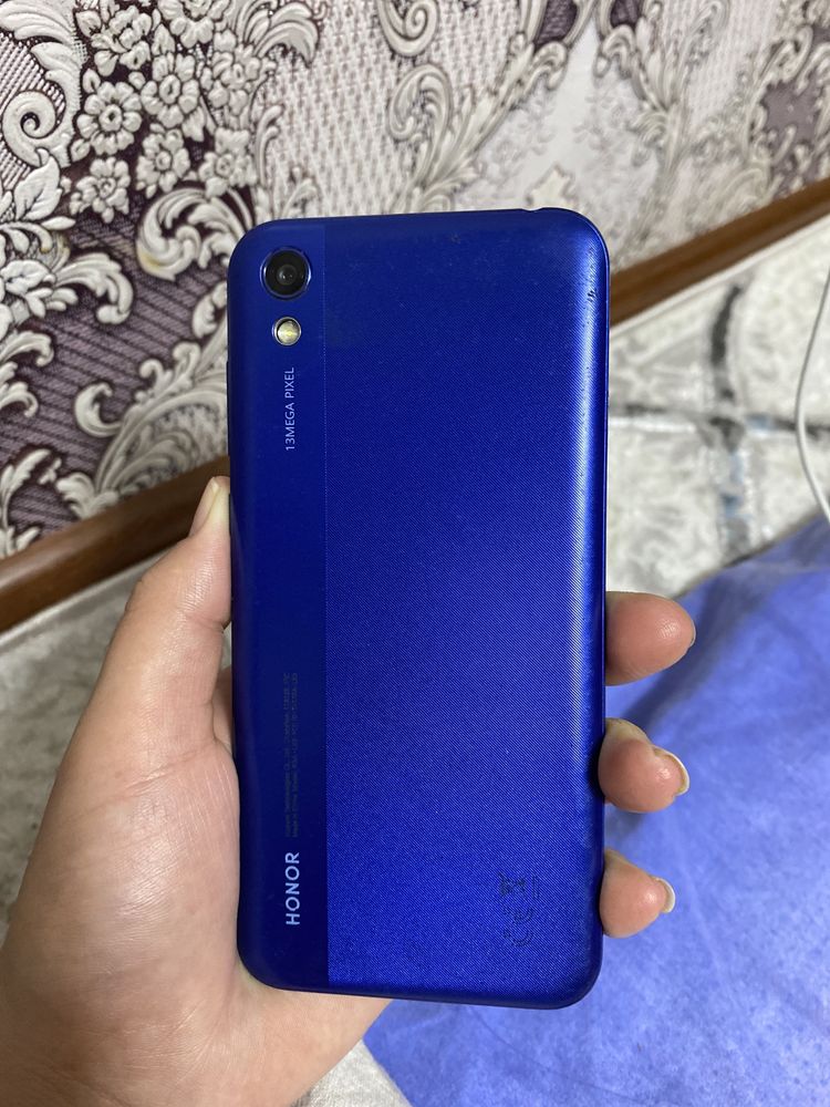 Телефон HoNor 8S