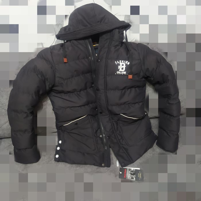 Продам зимнюю куртку