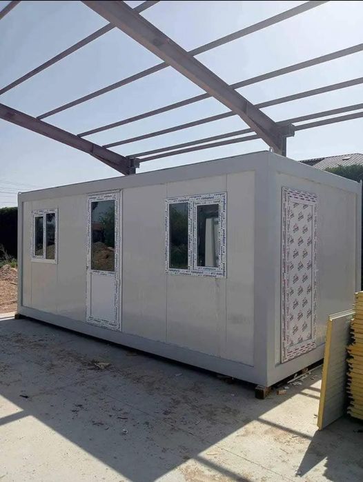 Vând containere modulare