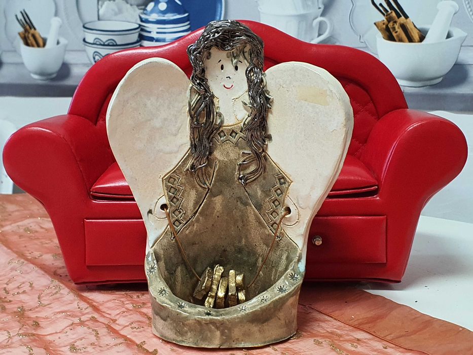 Decoratiune de Craciun din ceramica ingeras