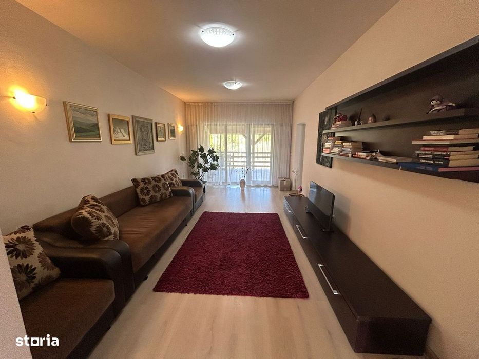 Casa tip duplex - zona Cetate