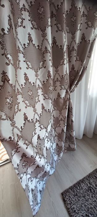 Draperii cu model elegant set de 2 bucati