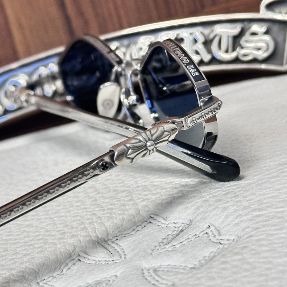 Chrome Hearts слънчеви очила