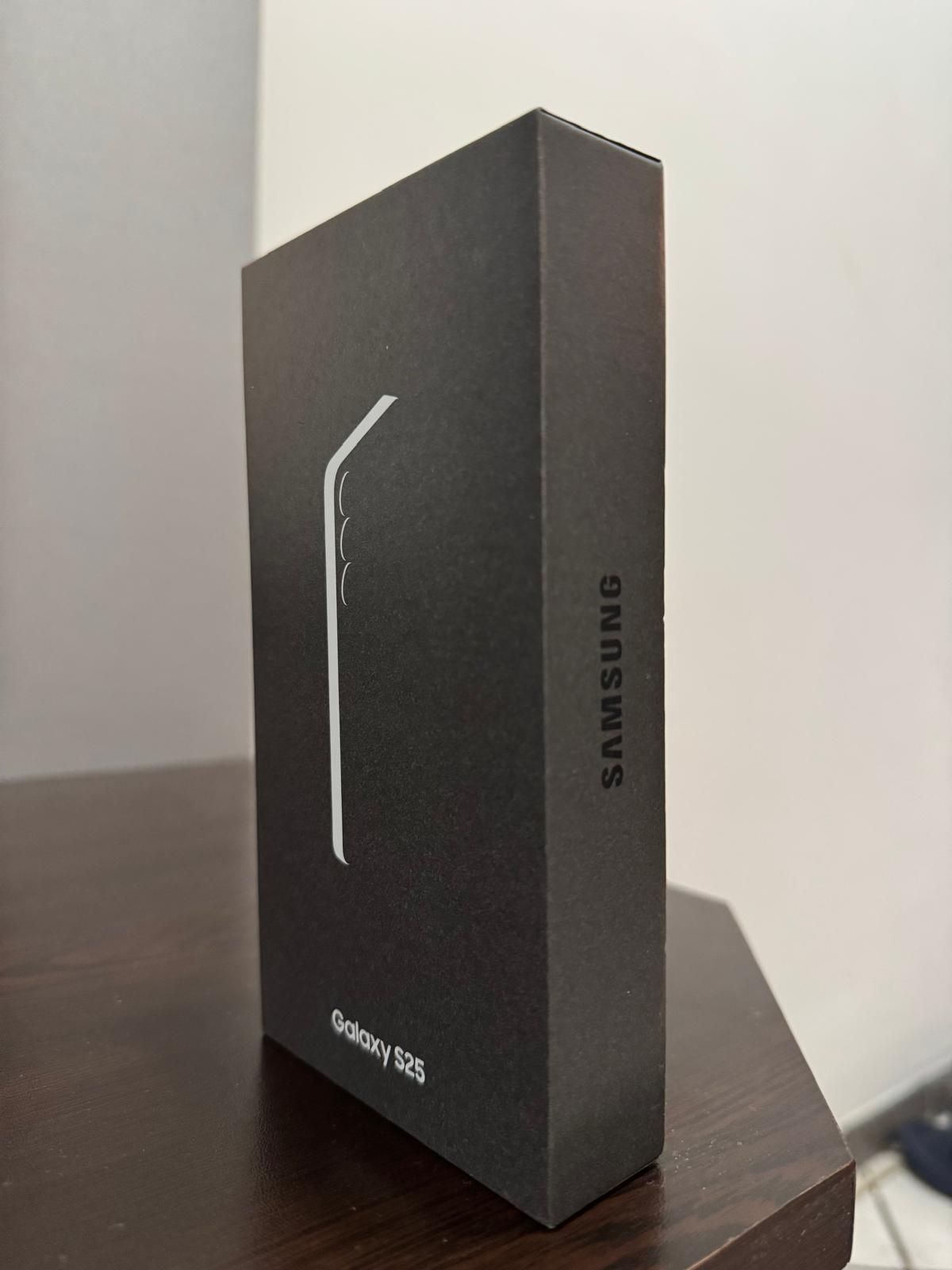 Samsung Galaxy S25 128GB/ Navy