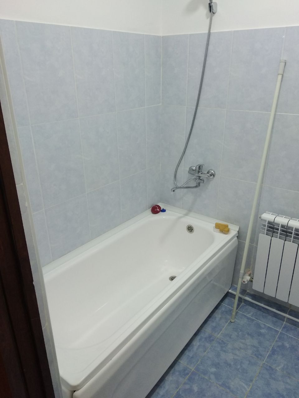 Продаётся квартира. В Шайхонтохурском районе 3/3/12. Новостройка.