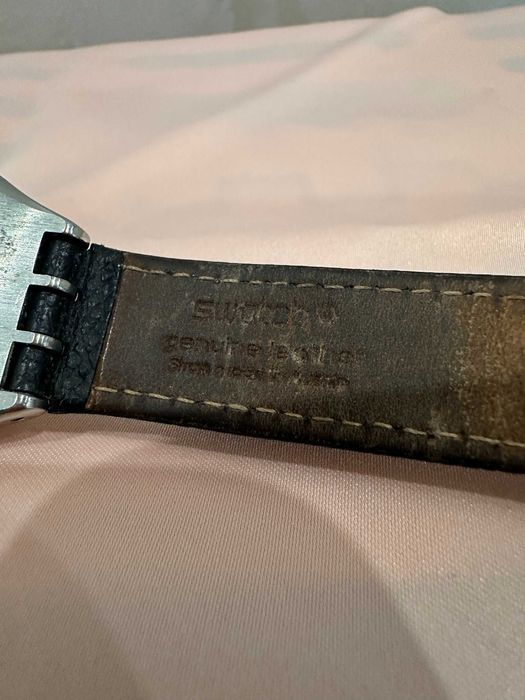 SWATCH Swiss Vintage часовник