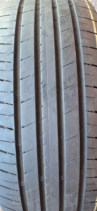 4 anvelope vara Bridgestone 215/55/18,dot 2020.Pretul este pe bucata