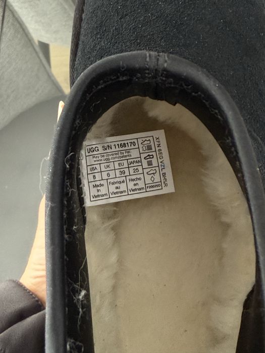 Ugg mini dipper negre marimea 39