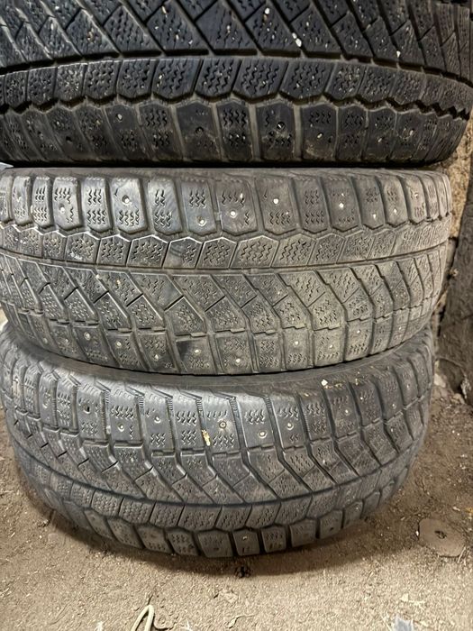Продам зимнюю резину