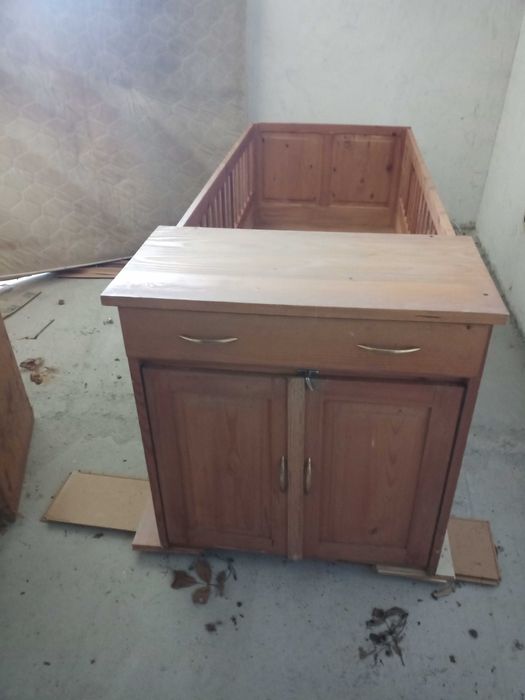 Детско легло за бебе от масив