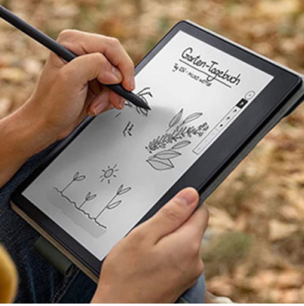 Продавам Amazon Kindle  Scribe