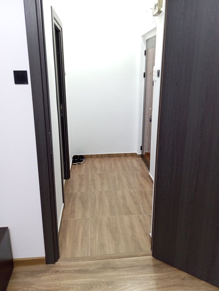 Apartament  2 camere,micro 16