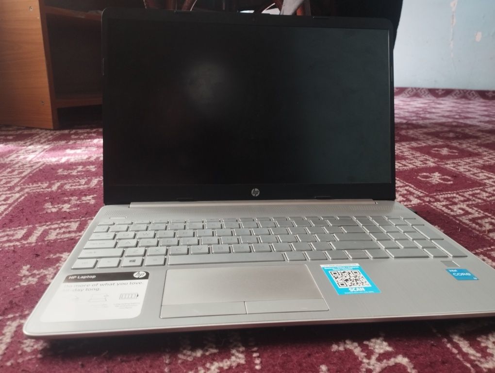 HP Notebook 8/256 SSD