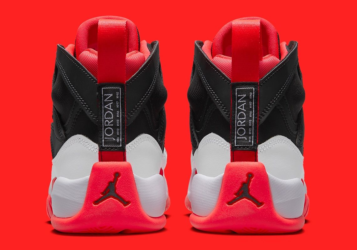 Jordan two trey "infrared"  38 si 38.5 originali